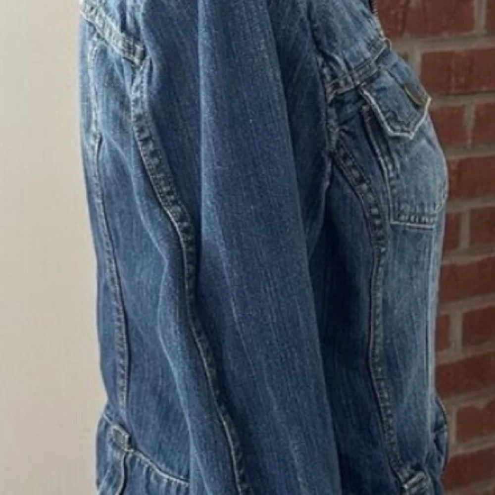 CAbi JEANS Classic Retro Key Zipper Pull Butterfly Jean Denim Jacket - Picture 4 of 10